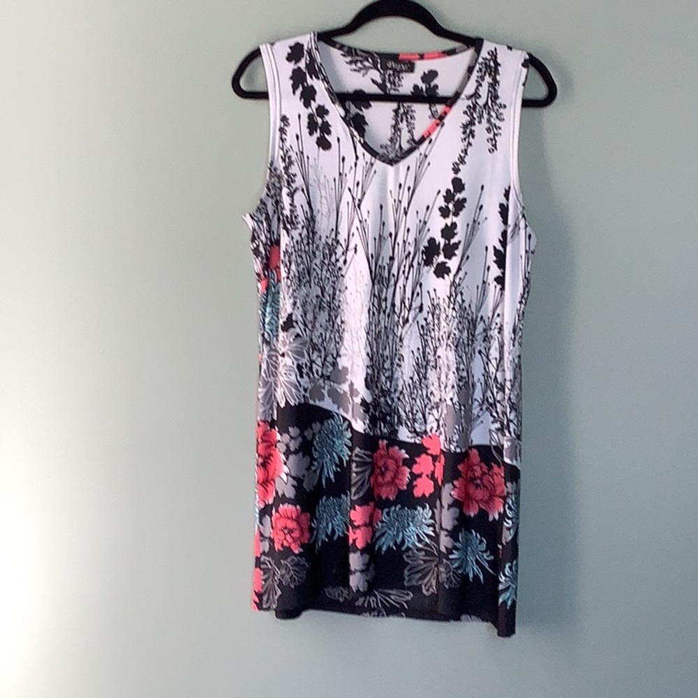 Gorgeous Papa Tunic mixed print in Stretchy Polyester Size M